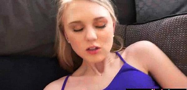  Sexy Teen Amateur GF (lily rader) Perform Sex In Front Of Cam mov-22